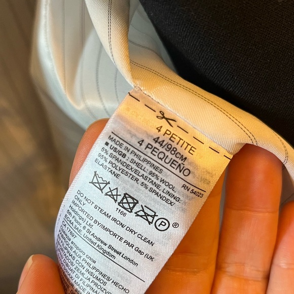 4P classic wool black banana republic blazer - Picture 5 of 8